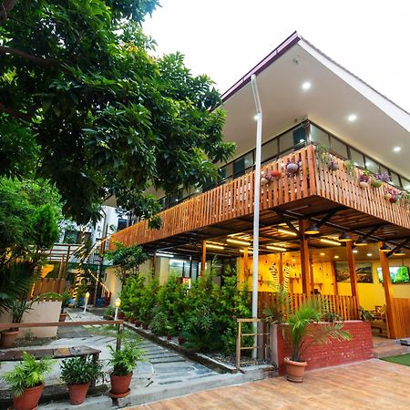 Hotel Harmony & Little Bites Bistro Jawlakhel Luaran gambar