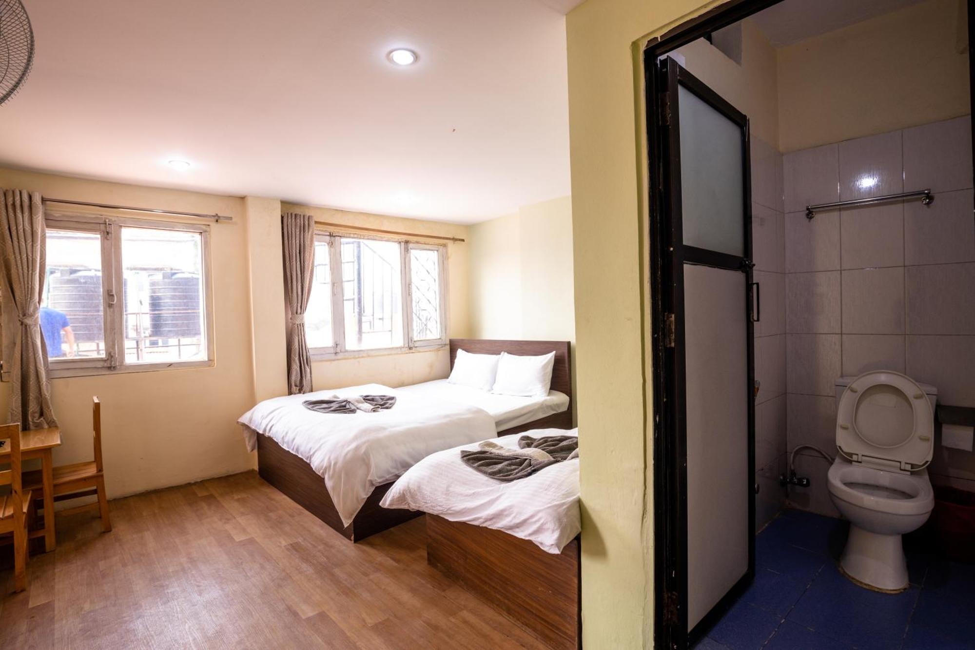 Hotel Harmony & Little Bites Bistro Jawlakhel Luaran gambar