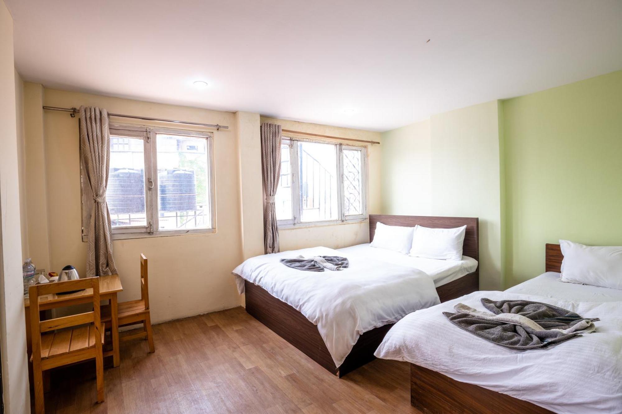Hotel Harmony & Little Bites Bistro Jawlakhel Luaran gambar
