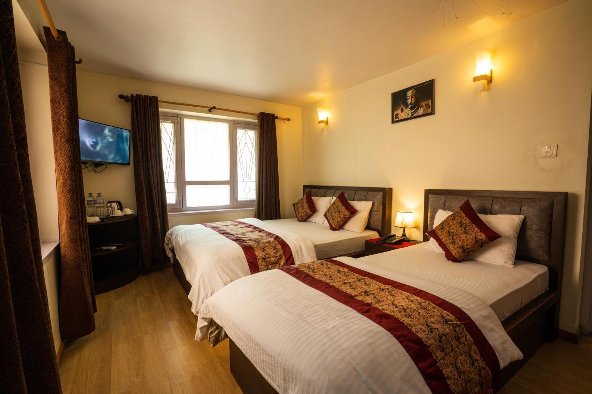 Hotel Harmony & Little Bites Bistro Jawlakhel Luaran gambar